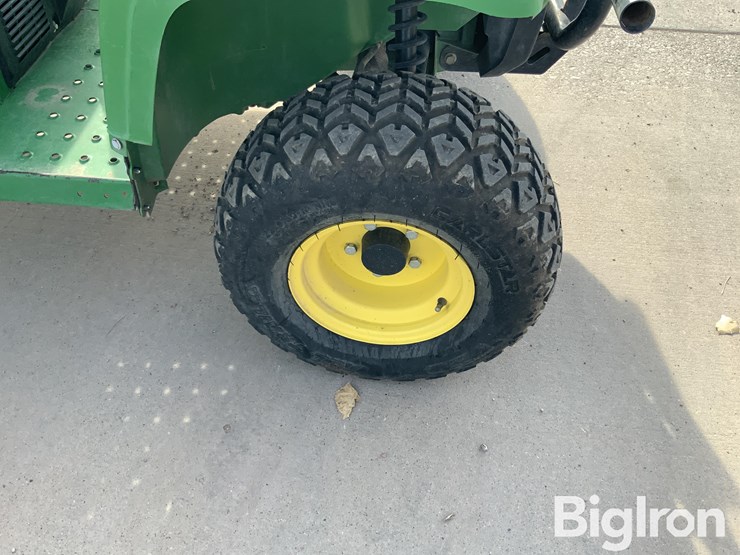 john-deere-gator-image-17