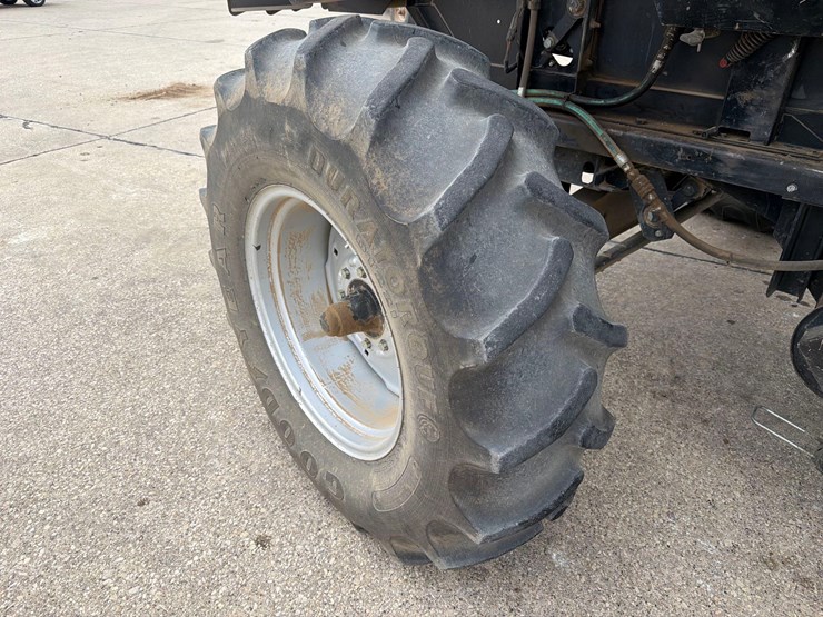 2001-massey-ferguson-8780xp-image-25