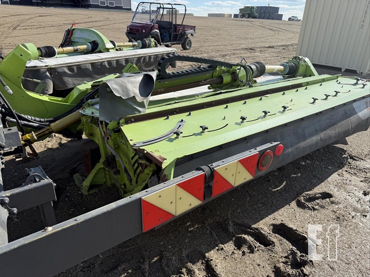 2015-claas-disco-3600fc-image-25
