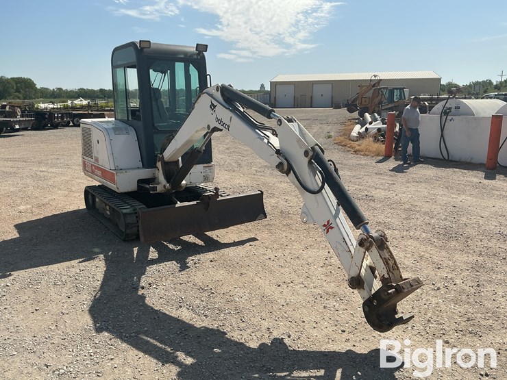 1998-bobcat-331-image-3
