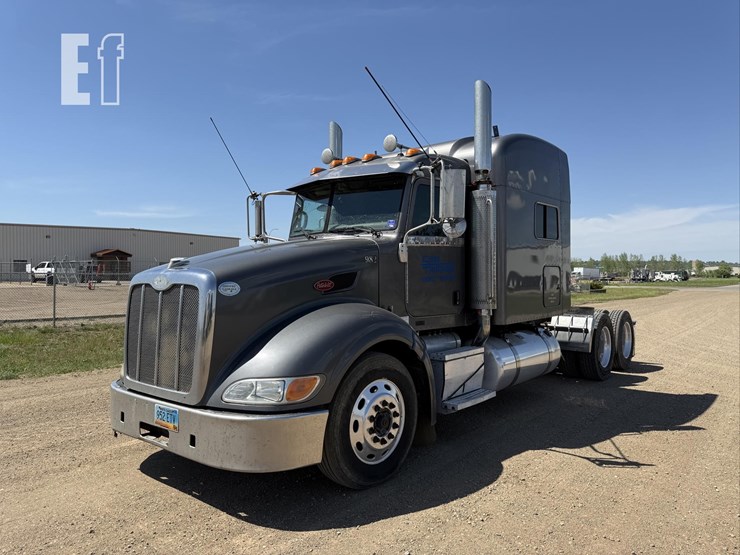 2009-peterbilt-386-image-1
