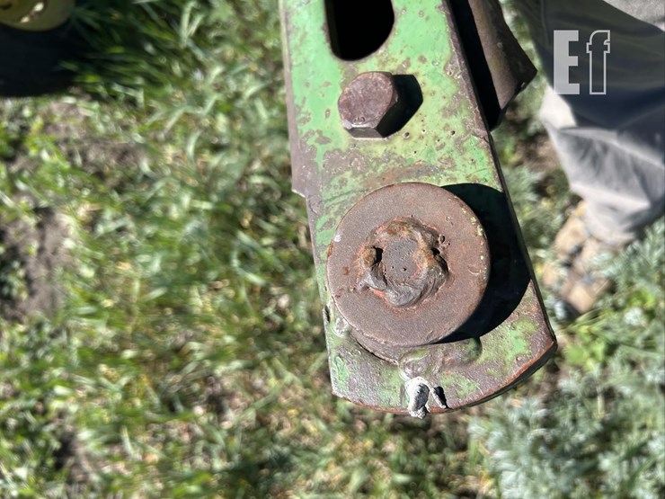 john-deere-450-image-18