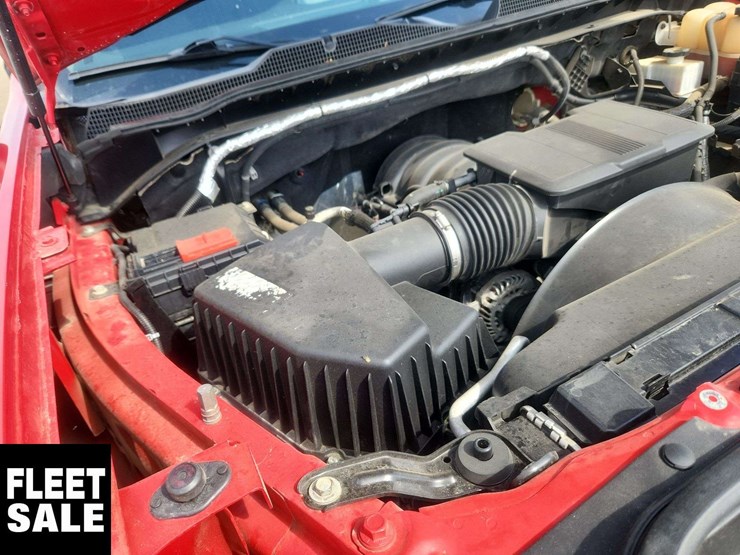 2020-chevrolet-silverado-3500hd-image-26