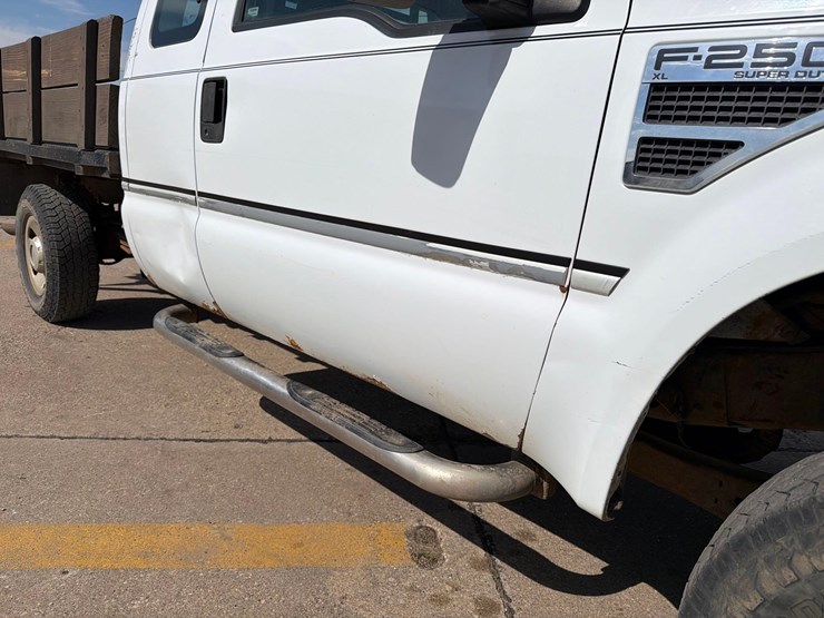 2008-ford-f250-image-21