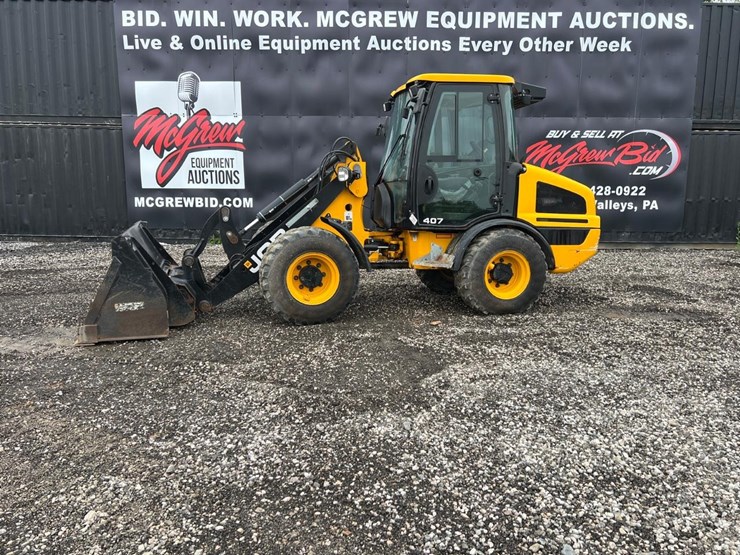 2022-jcb-407-image-1