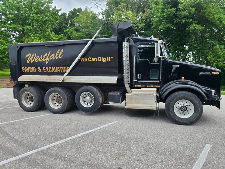 2015-kenworth-t800-image-27