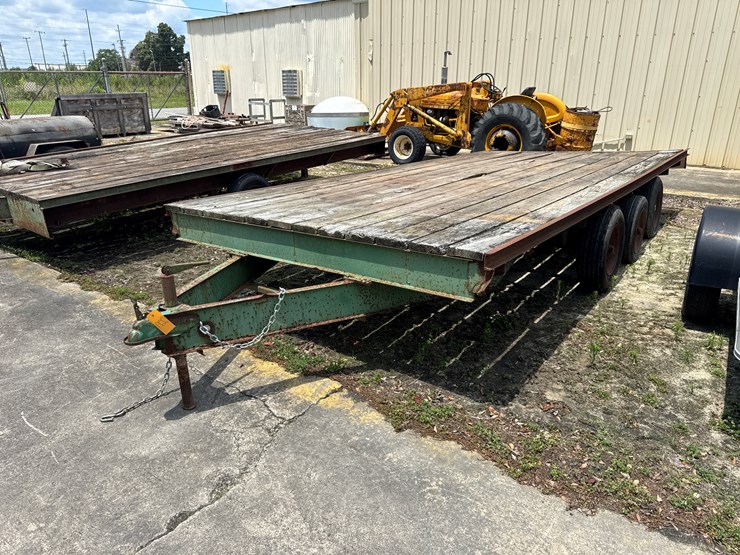 18'-x-96"-3-axle-flat-deck-trailer-no-title-image-1