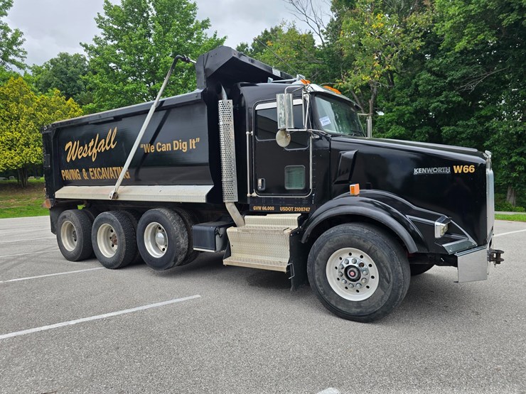 2015-kenworth-t800-image-29