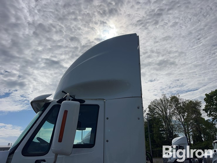 2015-international-prostar-image-13