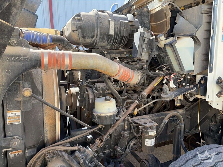 2014-kenworth-t400-image-5