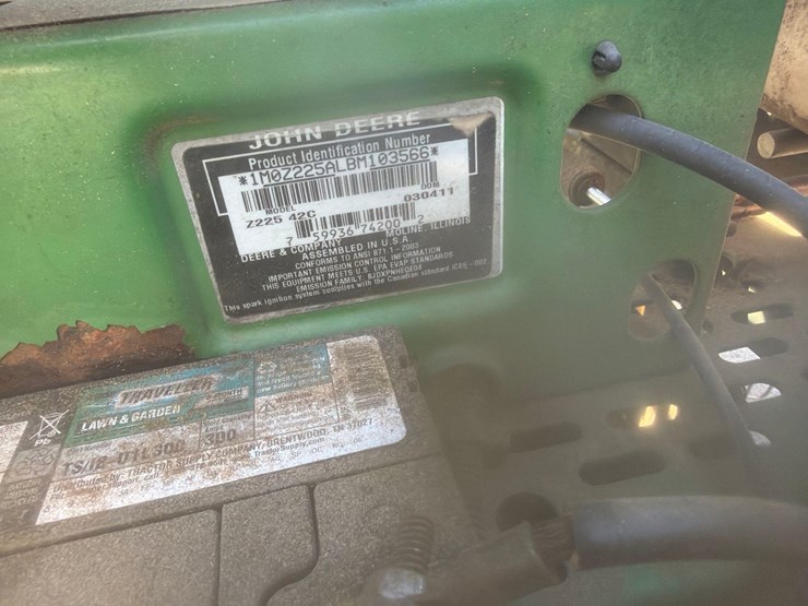 john-deere-z225-image-17