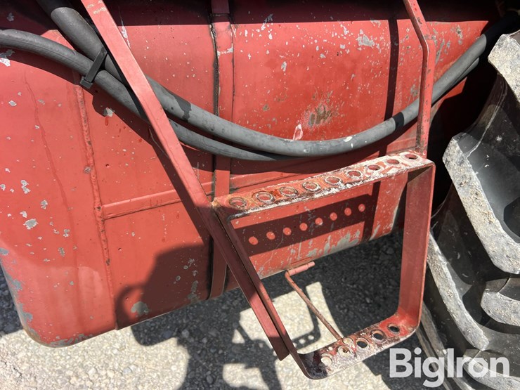 1974-allis-chalmers-7030-image-19