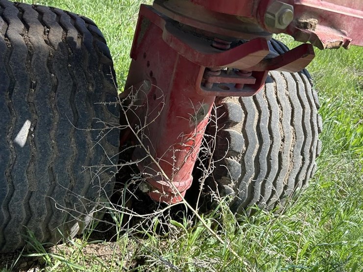 2015-case-ih-1265-image-17