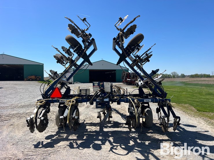blu-jet-landrunner-image-6