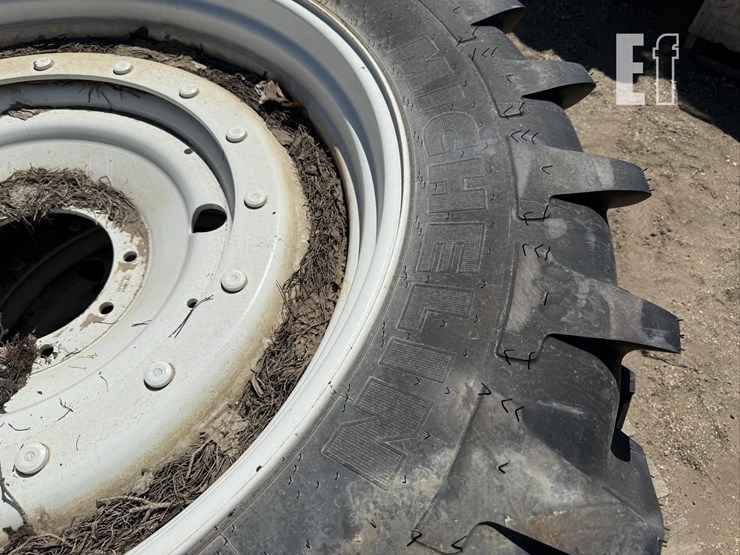 2x-michelin-radial-x-agribib-420/80r46-tires-on-10-image-5