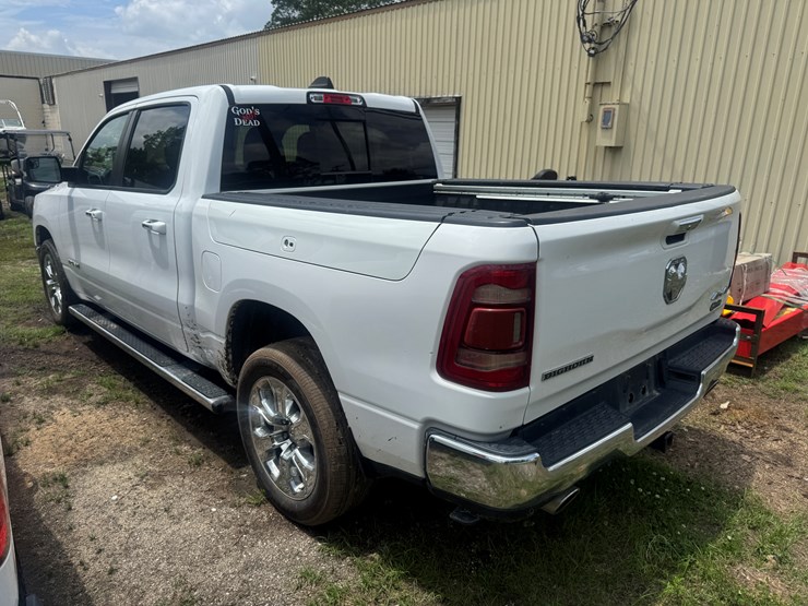 2020-dodge-1500-image-4