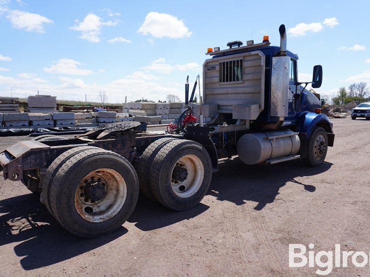 1990-kenworth-t600-image-5