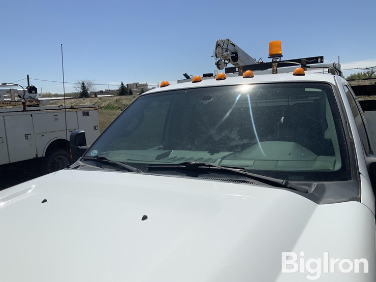 2015-ford-f550-image-9
