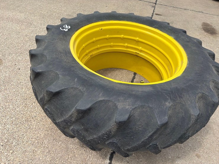 john-deere-4430-image-10
