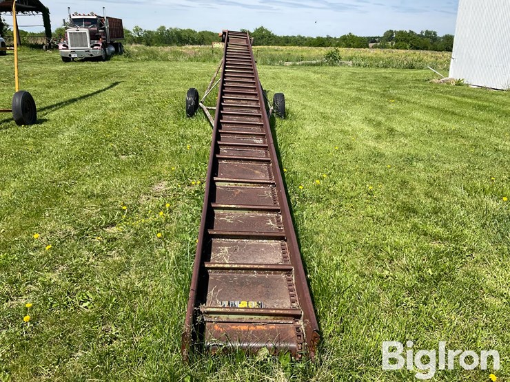 30’-hay/grain-elevator-image-2