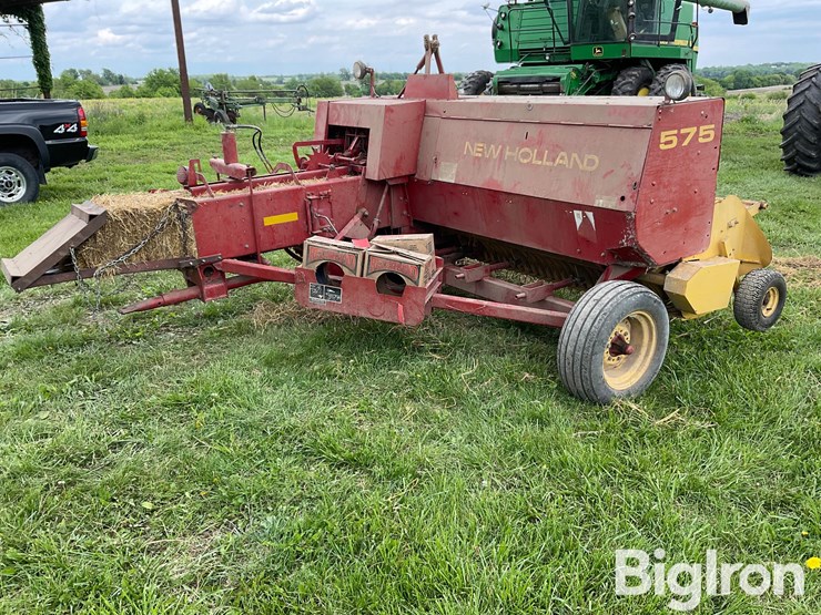 2000-new-holland-575-image-5