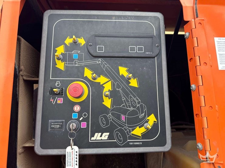 2013-jlg-860sj-image-15