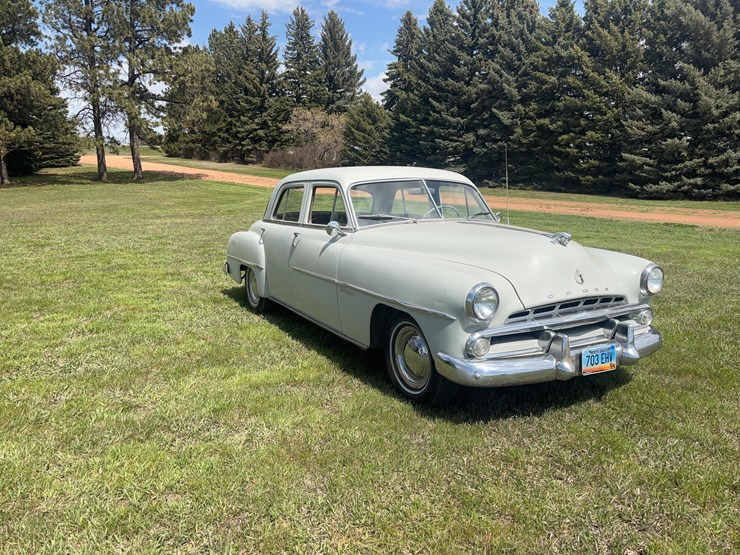 1952-dodge-meadowbrook-image-3