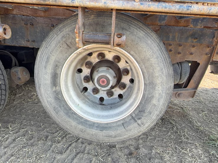 2003-sterling-lt9500-image-52
