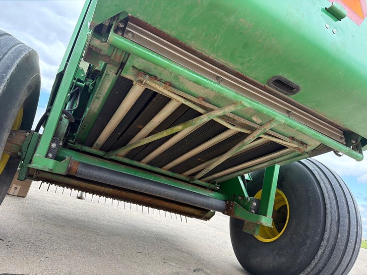 john-deere-469-image-23