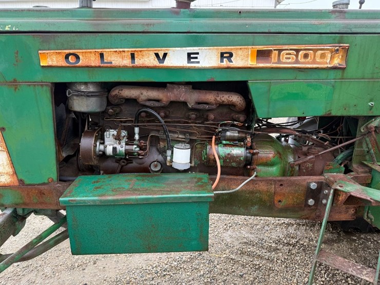 1963-oliver-1600-image-5