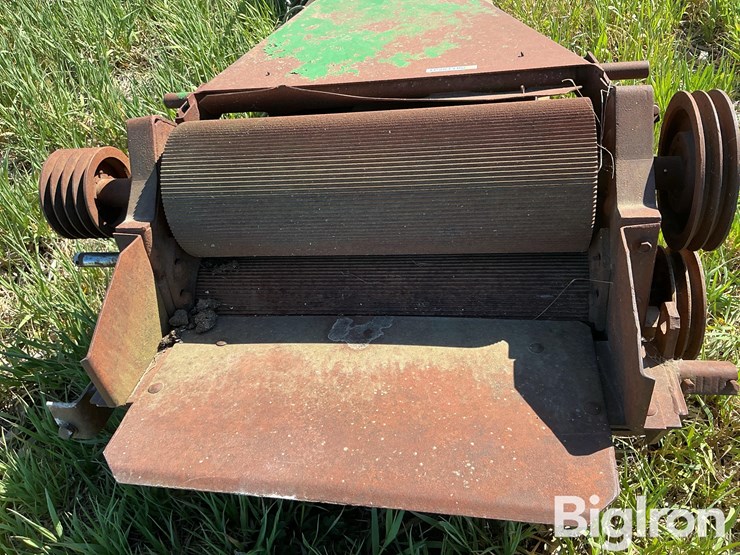 john-deere-5830-image-9