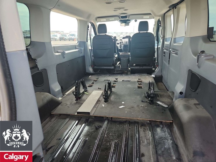 2018-ford-transit-image-14