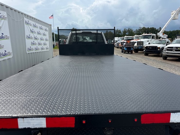 2018-ford-f550-image-9