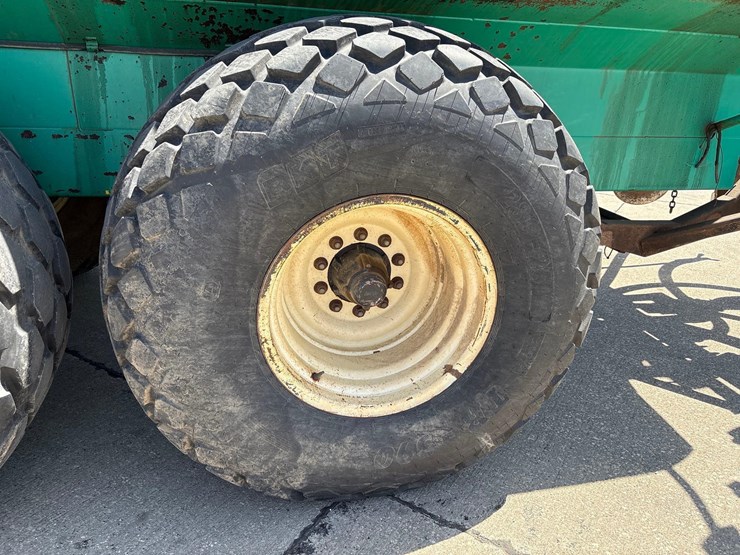 houle-7300-manure-tanker-image-59