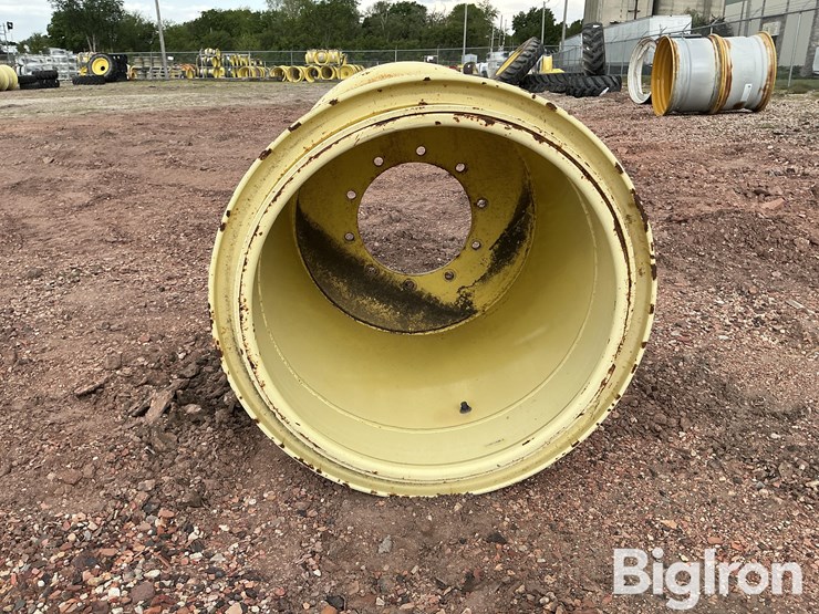 john-deere-36-image-11