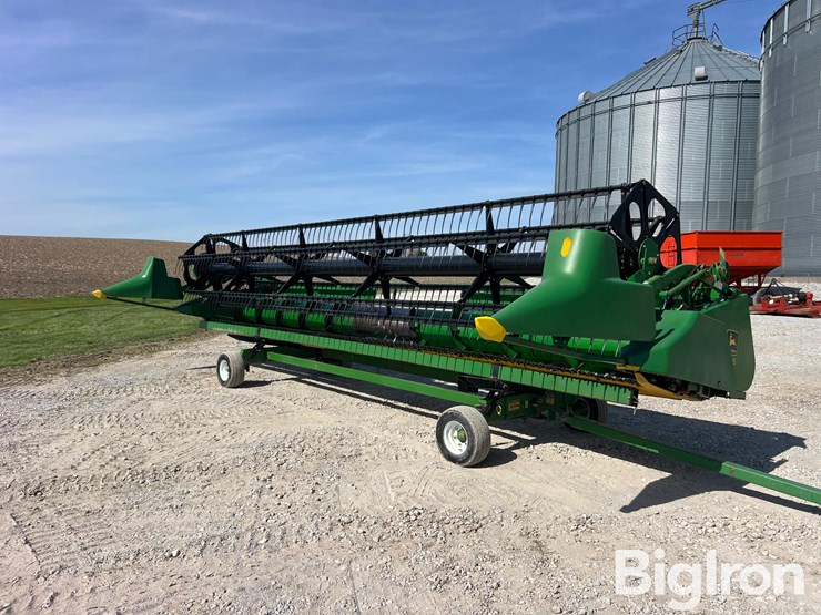 john-deere-925f-image-1