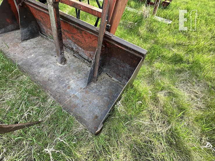 farmhand-f235-image-2