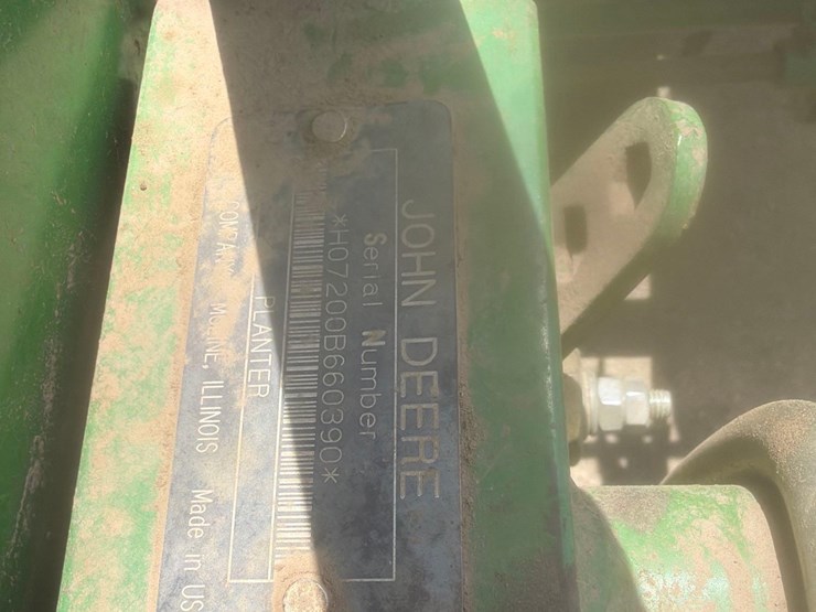 john-deere-7200-image-41