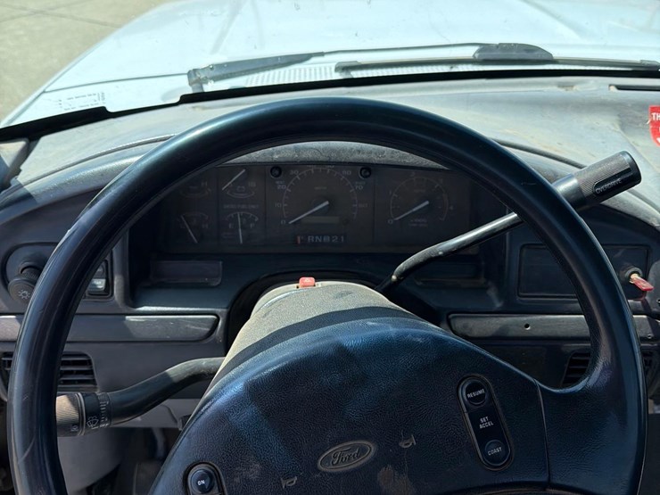 1996-ford-f350-image-36