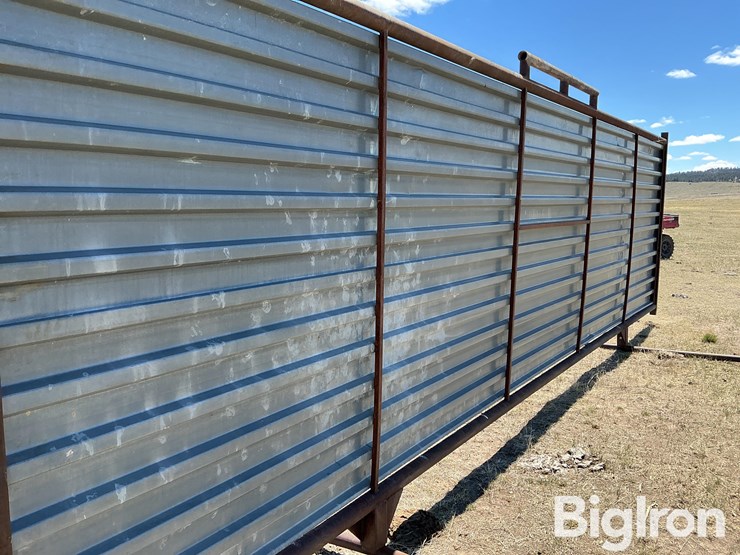 portable-free-standing-wind-break-panel-image-13
