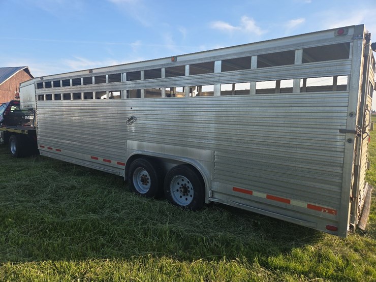 2002-eby-ruffneck-8'x24'-aluminum-livestock-trailer-image-15