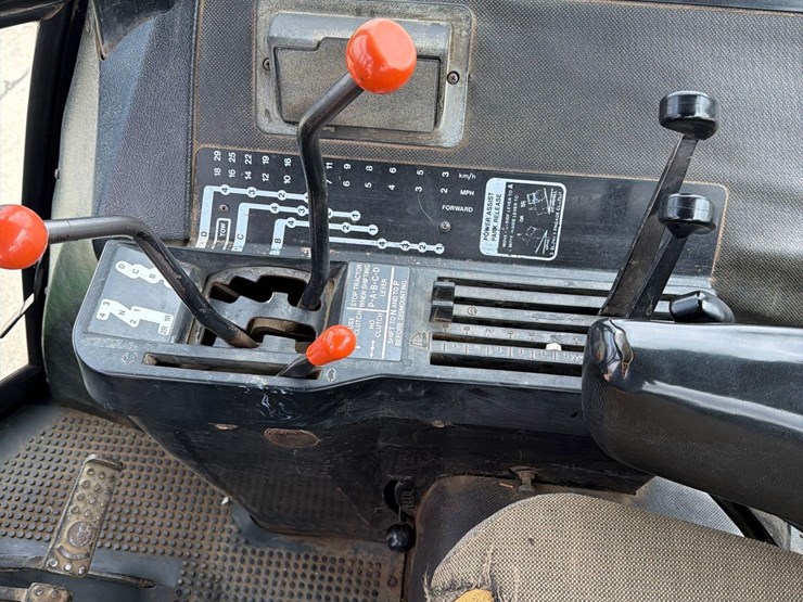 john-deere-4430-image-35
