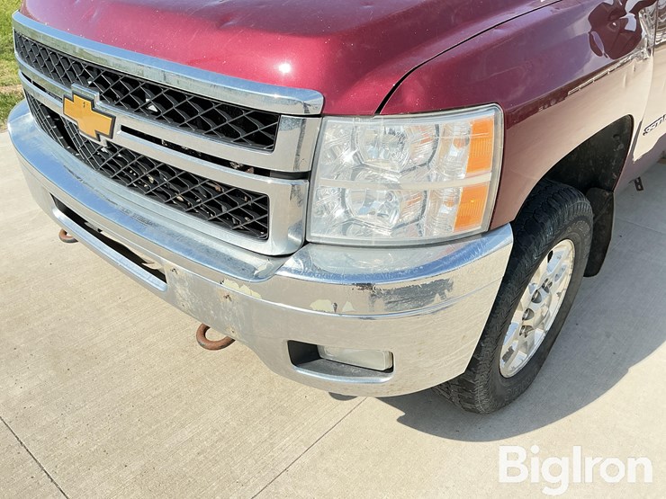 2013-chevrolet-3500hd-image-9