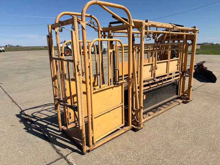 formost-6ft-long-working-chute-w/-palp-cage-image-4