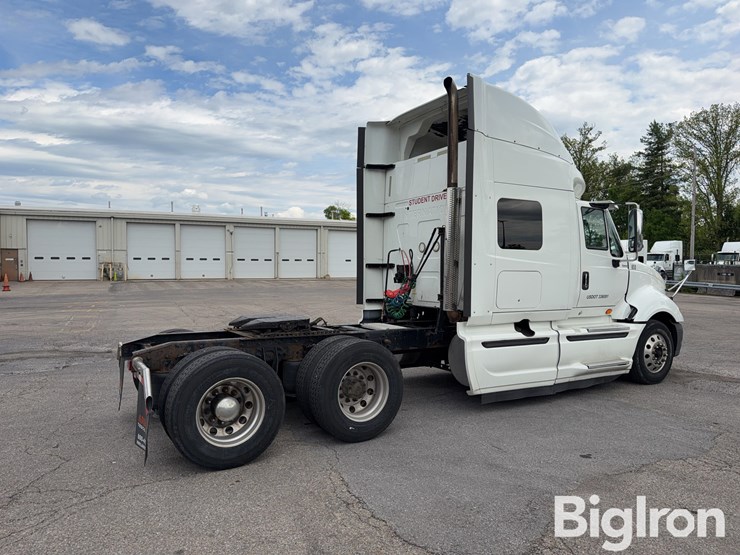 2016-international-prostar-image-5