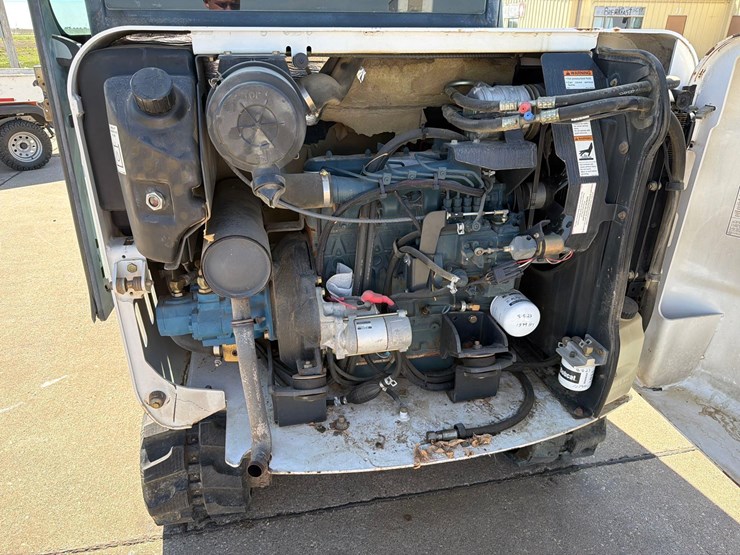 2001-bobcat-331e-image-34