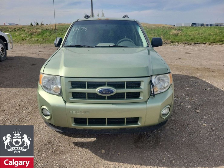 ford-escape-hybrid-image-3