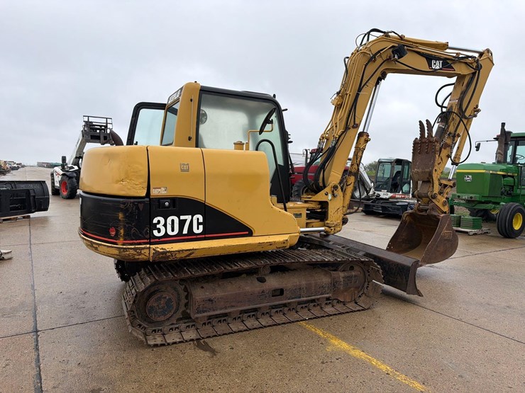 caterpillar-307c-image-19