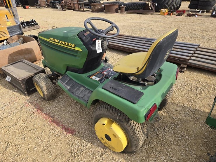 john-deere-345-image-5