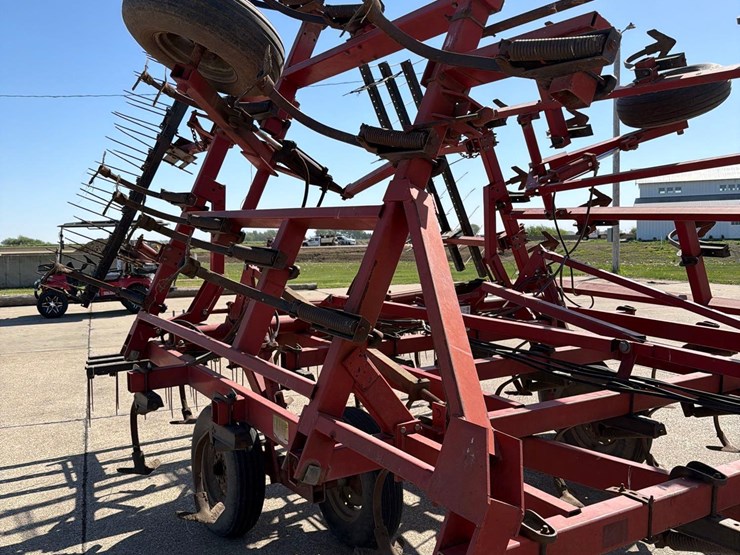 case-ih-4800-image-23